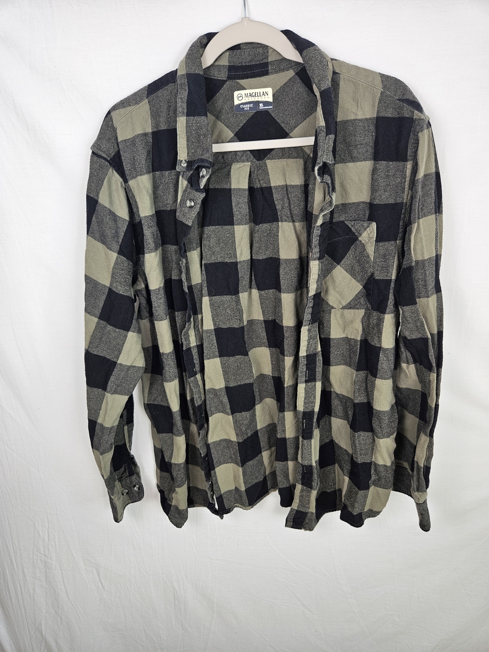 Magellan Outdoors Men's Black & Olive Plaid Flannel Shirt Jacket